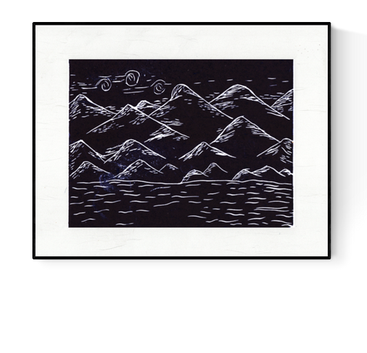 Limited edition linocut print "De Bergen" by Belgian artist Ilia Claus, featuring a black-and-white mountain landscape carved by hand, printed on textured paper, 26.3 x 21.2 cm, signed and numbered out of 15.