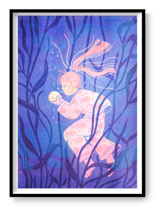 La Perle risograph art print by Pauline Spira – A3 limited edition underwater inspired illustration in soft blue and pink tones, poetic contemporary wall art