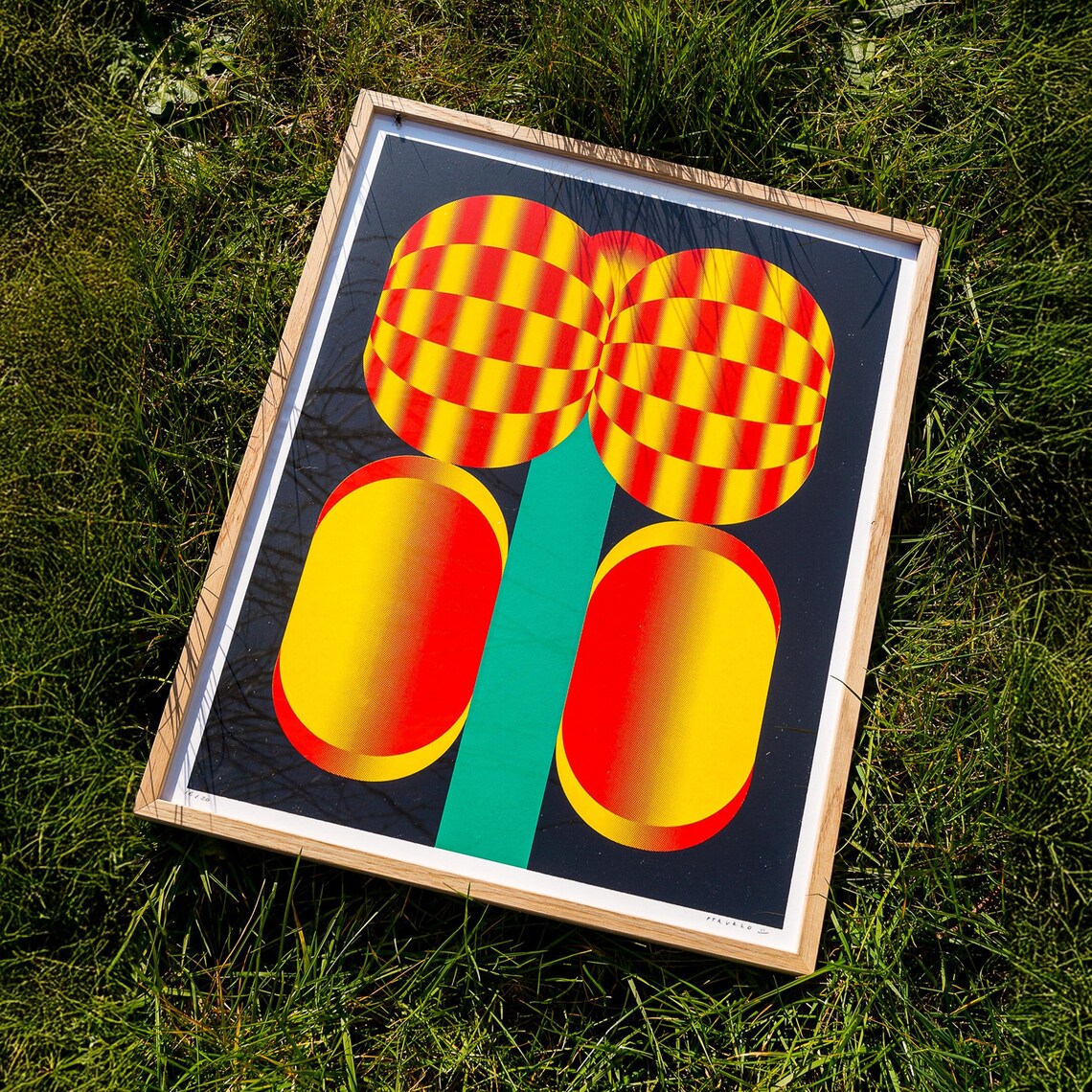 Bold graphic screenprint of a stylized red and yellow flower with geometric shapes on a black background – popping flower by PTRVRKD, 40 x 50 cm limited edition art print made in the Netherlands.